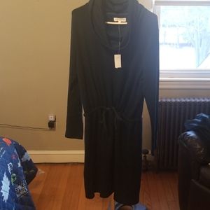 Lou & grey green long sleeved dress nwt